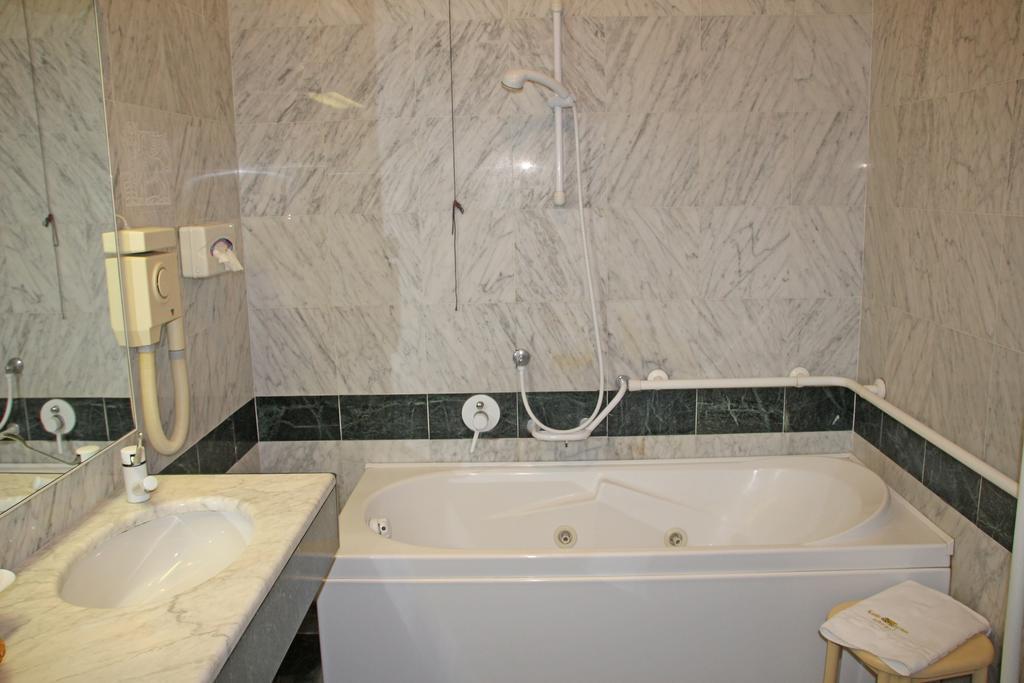 Hotel Park Leon D'oro 4*